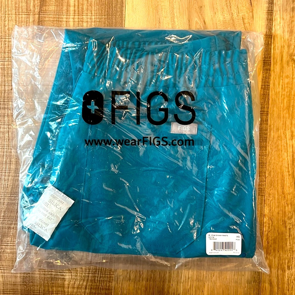 Figs Yola Skinny Pants in Pacific Blue XSP